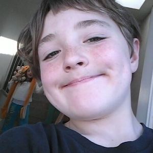 Meet your Posher, Eli